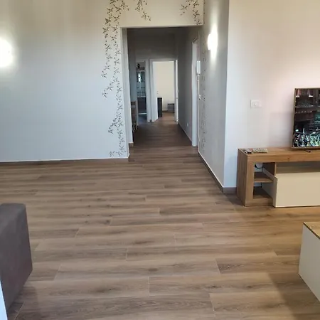 דירה Wagner House